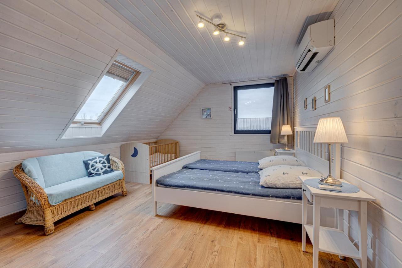 Zastan Dom Wakacyjny Baltic Home & Dom Baltic Home Garden Inn מראה חיצוני תמונה