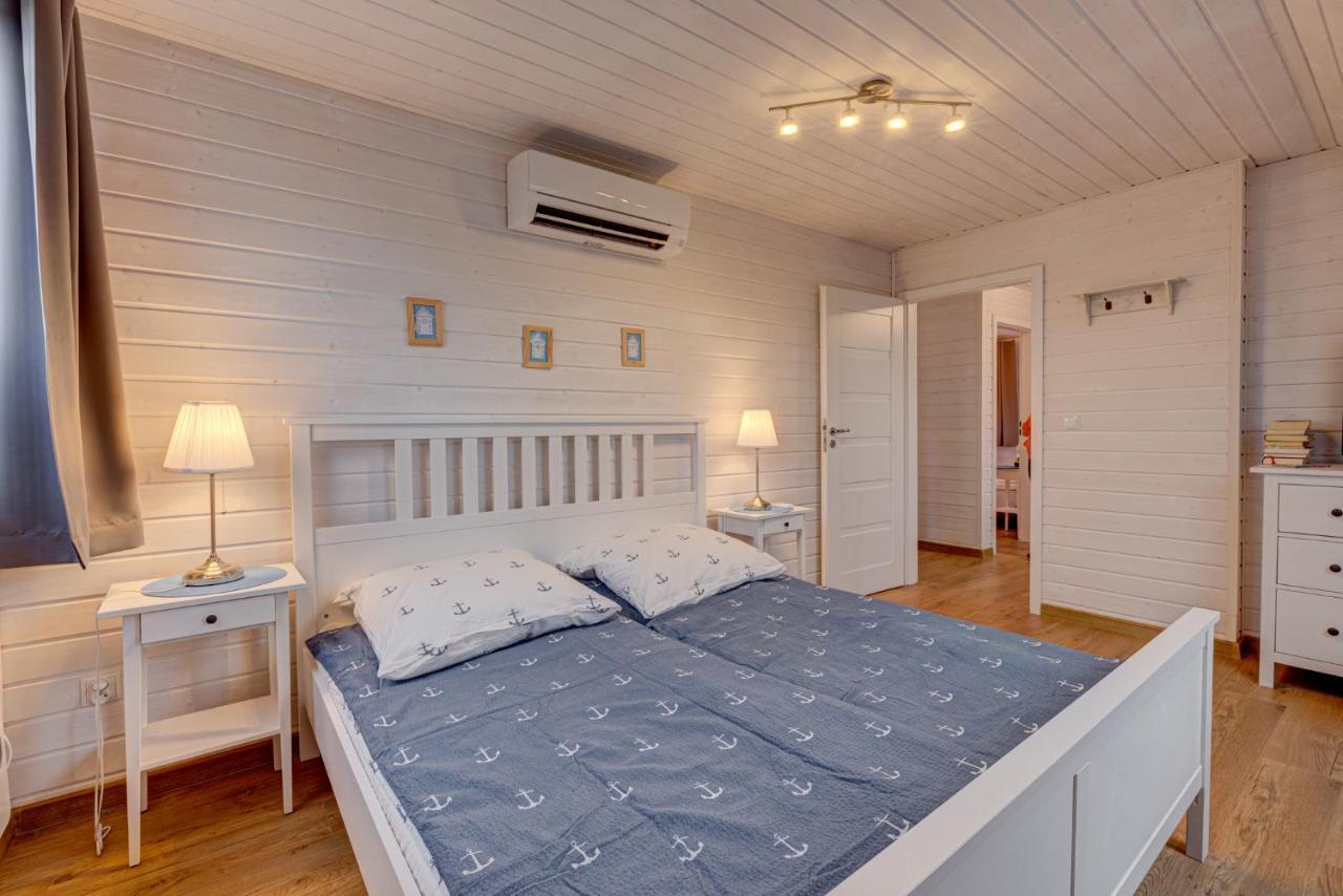 Zastan Dom Wakacyjny Baltic Home & Dom Baltic Home Garden Inn מראה חיצוני תמונה