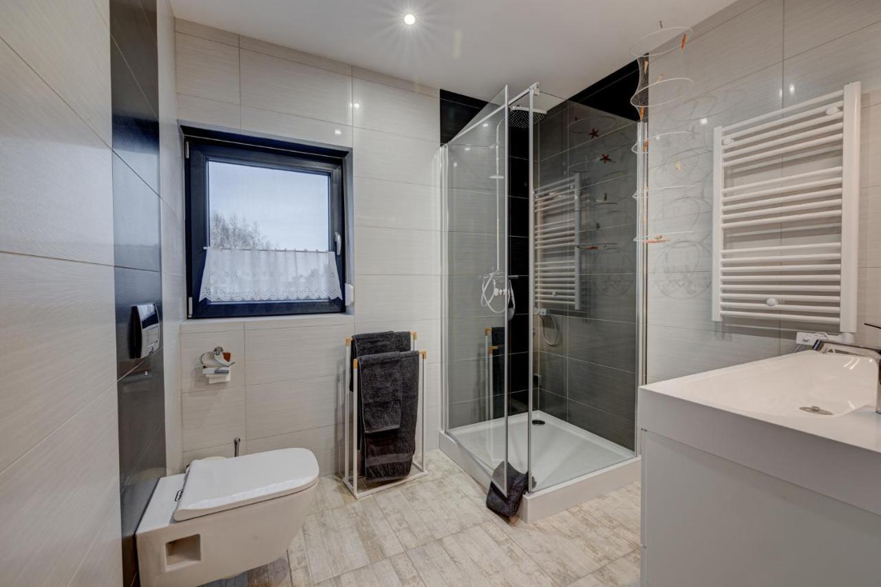 Zastan Dom Wakacyjny Baltic Home & Dom Baltic Home Garden Inn מראה חיצוני תמונה